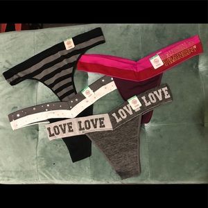 💓 4 PACK THONG PANTIES 💓